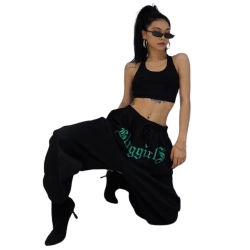 Nadměrné teplákové soupravy