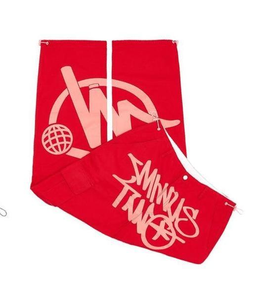 Y2K style cargo pants