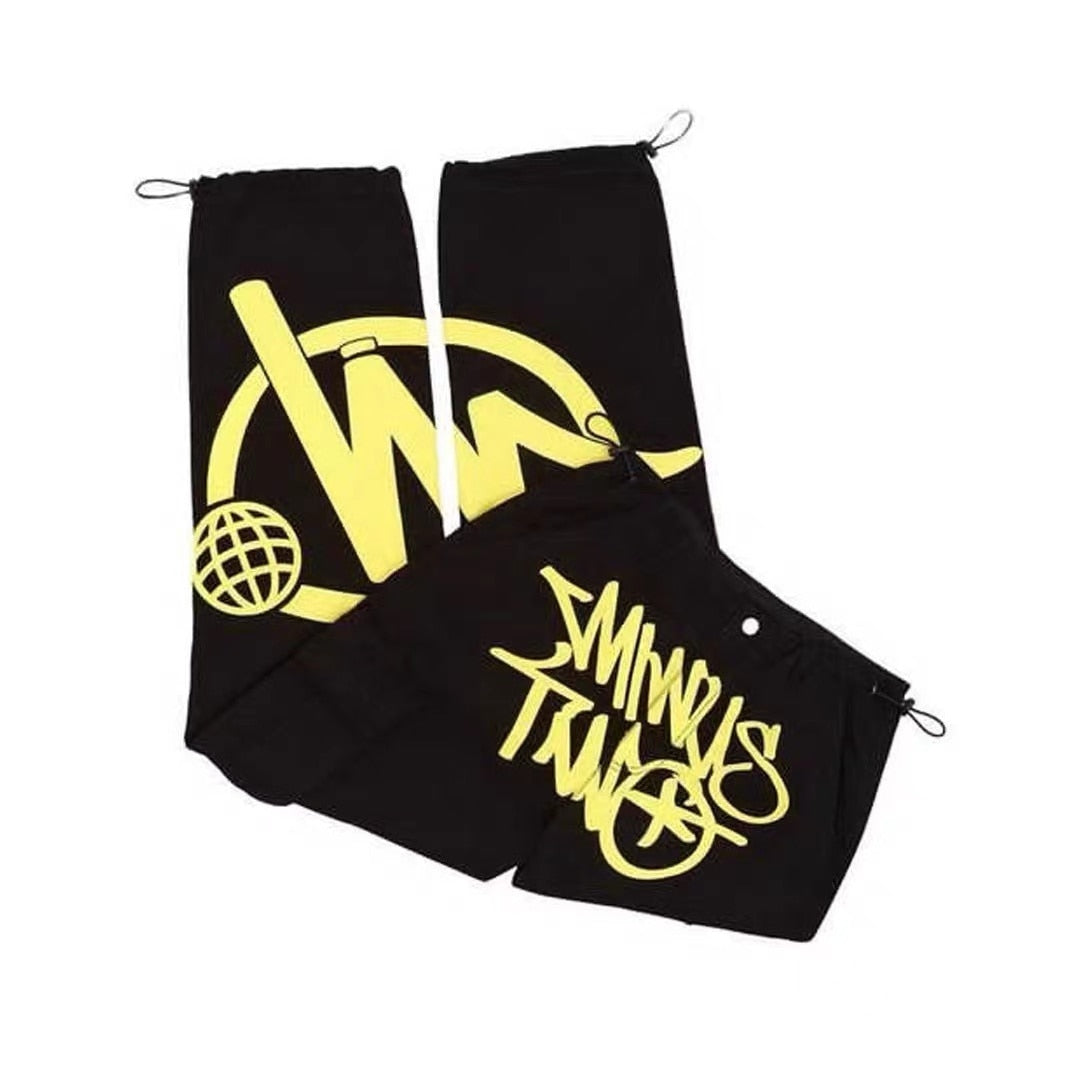 Y2K style cargo pants