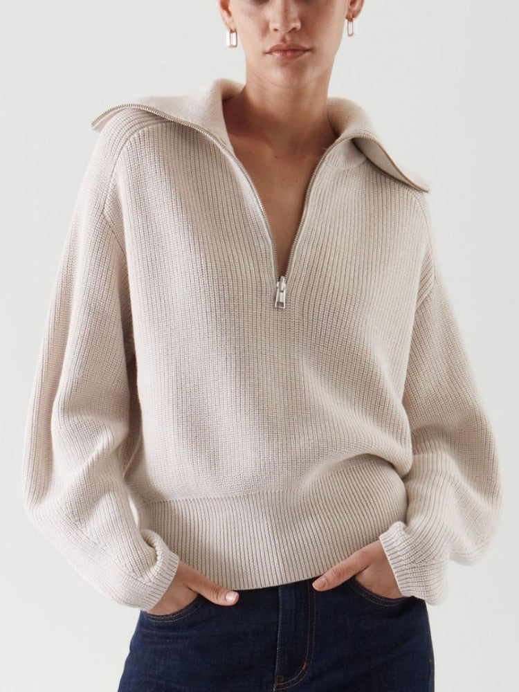 Fleece with a zipper