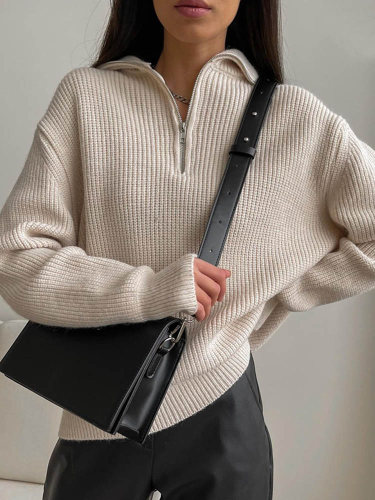 Fleece with a zipper