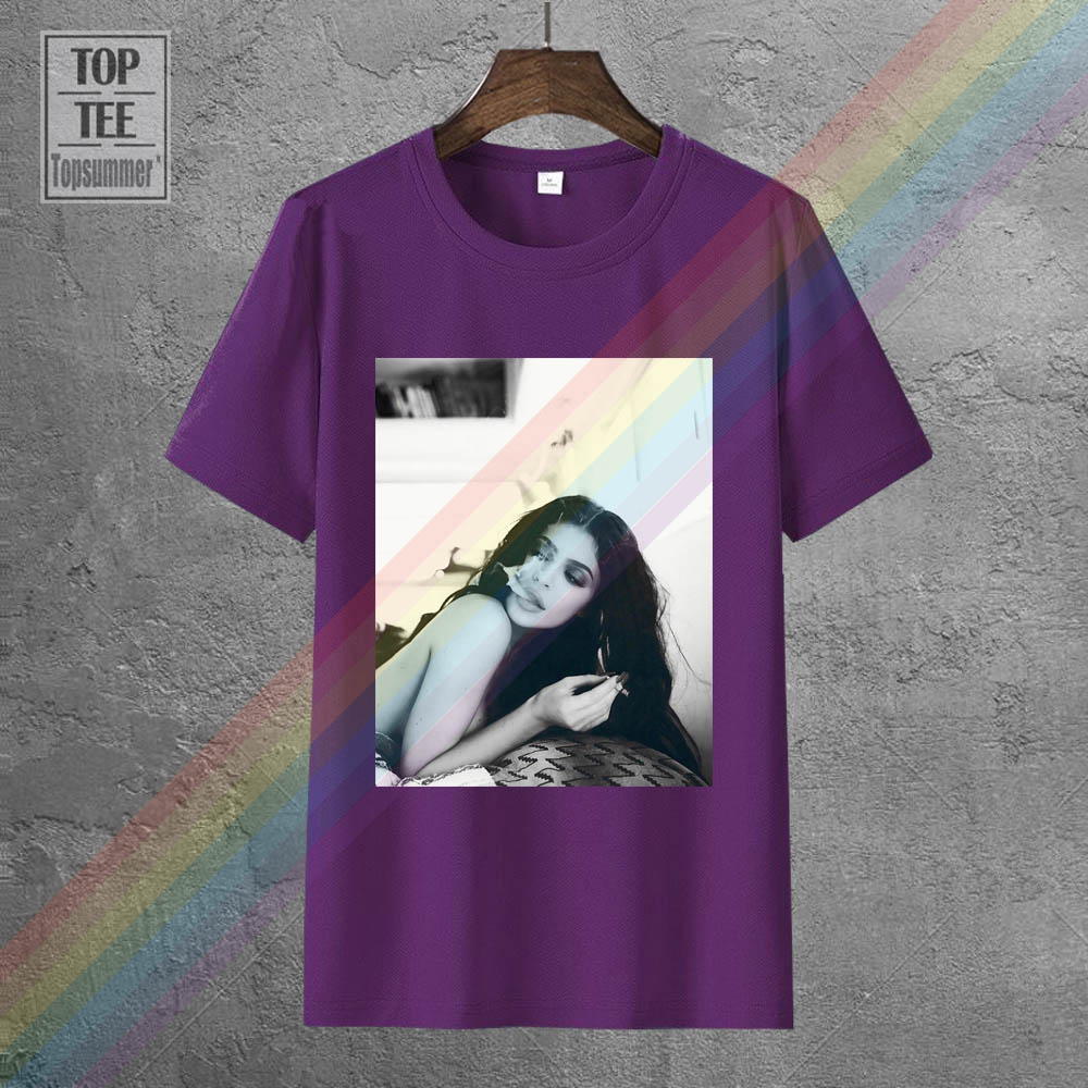 Kylie Jenner UNISEX t-shirt