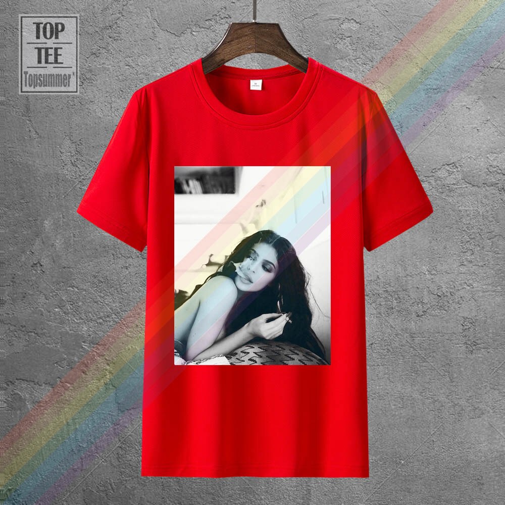 Kylie Jenner UNISEX t-shirt